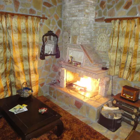 Alpehytte Luxury House Zachlorou Kalavryta